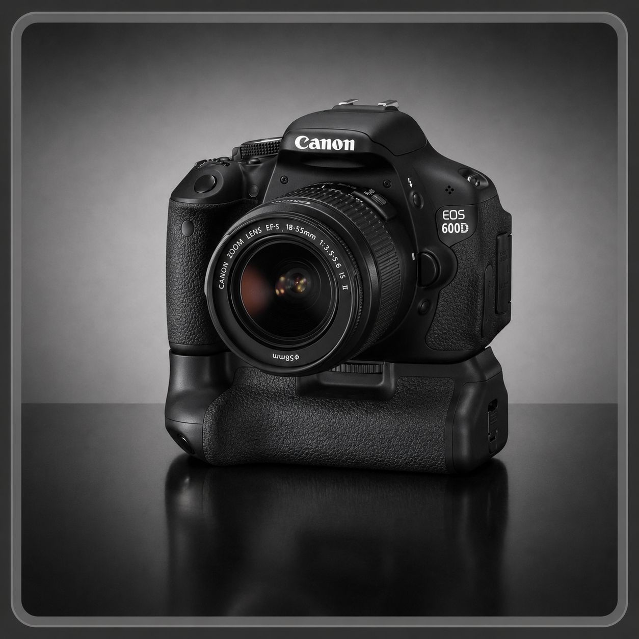Canon 600D + 18-55mm + Grip (occasion) vue 2 - Saymon Shop
